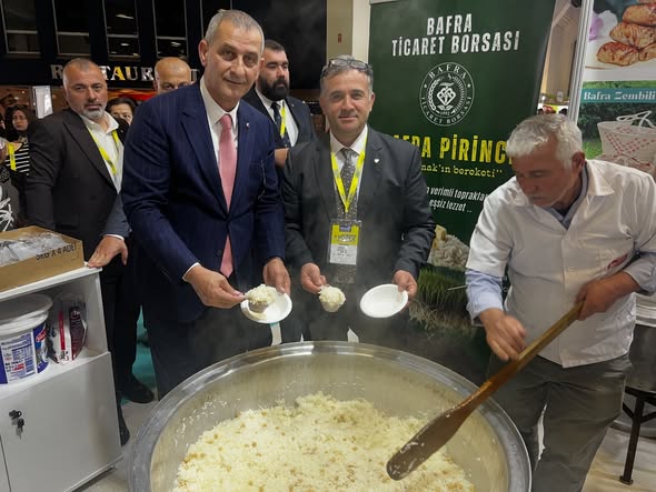 Bafra Pirincinin Eşsiz Lezzetine YÖREX Antalya Fuarı’nda Büyük İlgi.